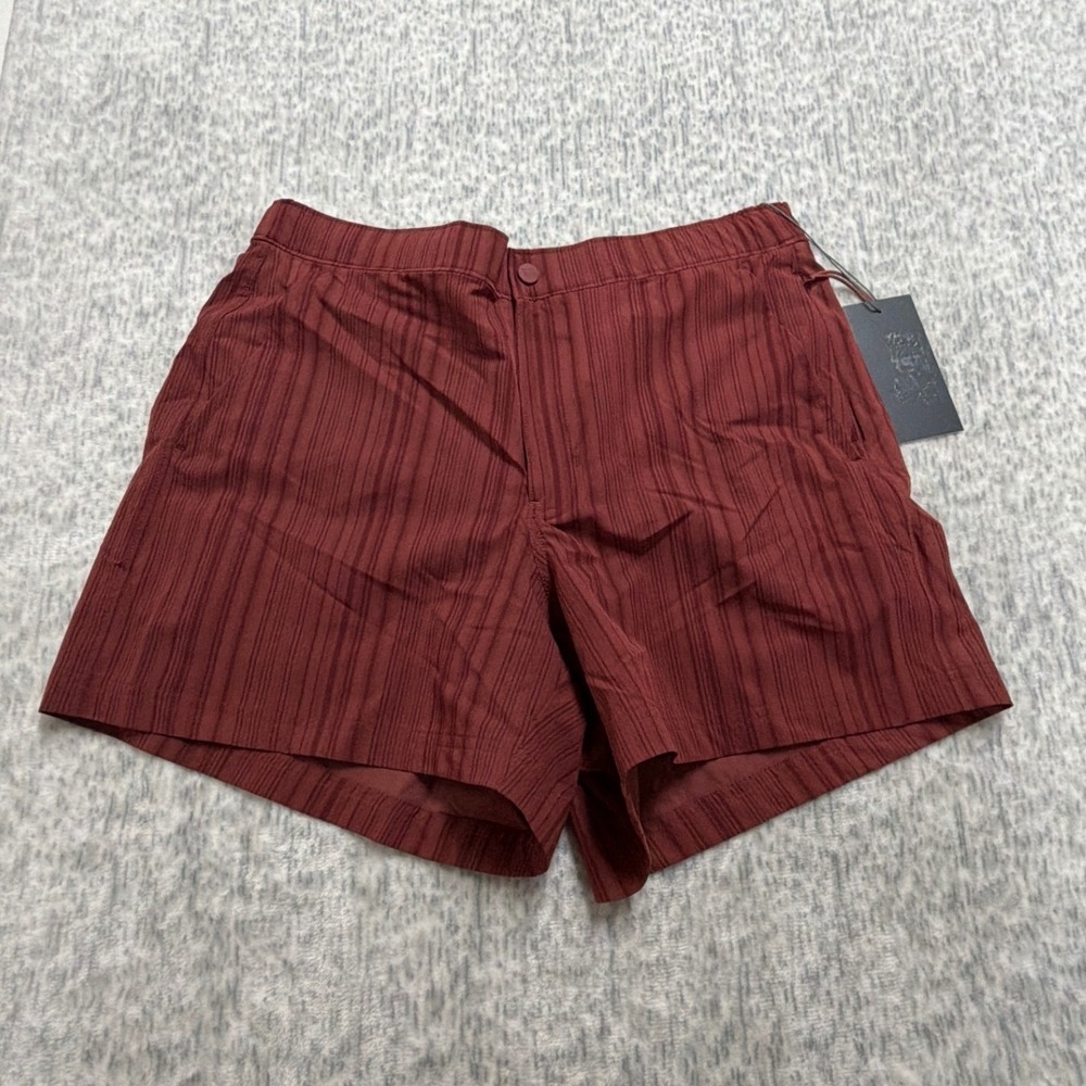 VRST Mens 5" Resort Short Desert‎ Rust Calm Stripe Slim Fit Hybrid MAX2004645P M